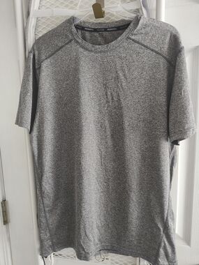Russell Athletic Men's Short-Sleeve Heather Gray Crew Tee DriFit 360